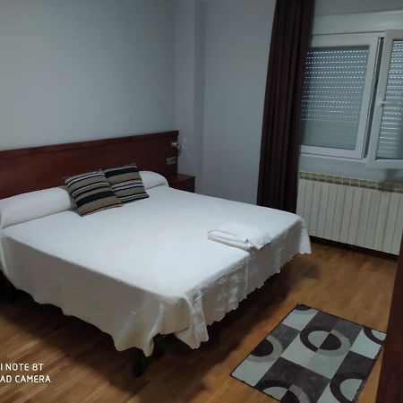 Hostal Cerecedo León Exteriér fotografie