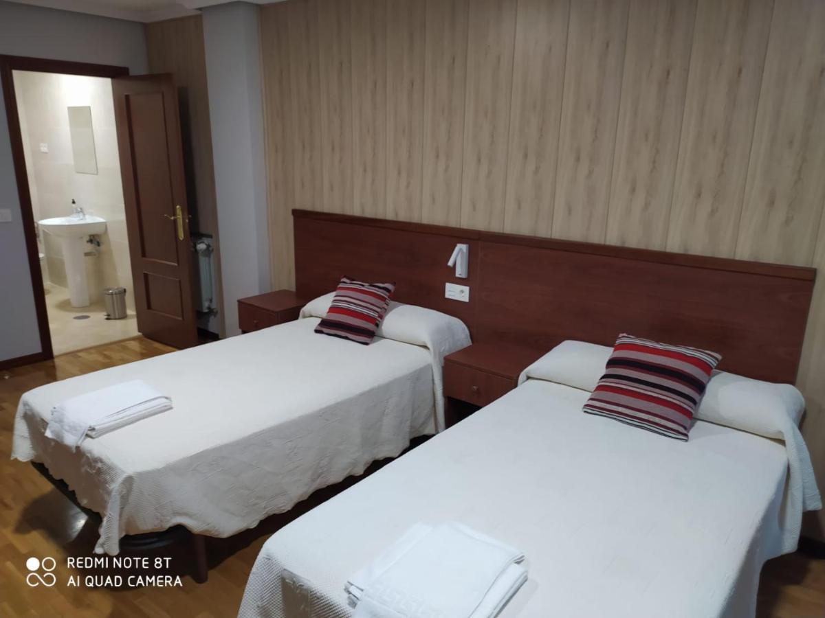 Hostal Cerecedo León Exteriér fotografie