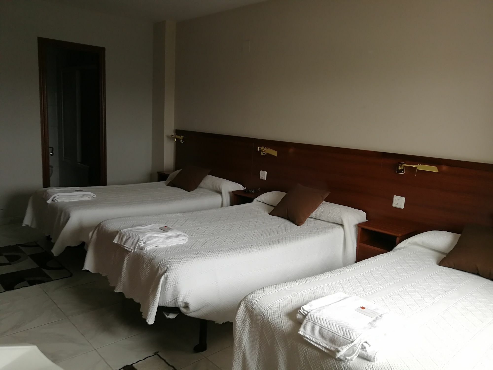 Hostal Cerecedo León Exteriér fotografie